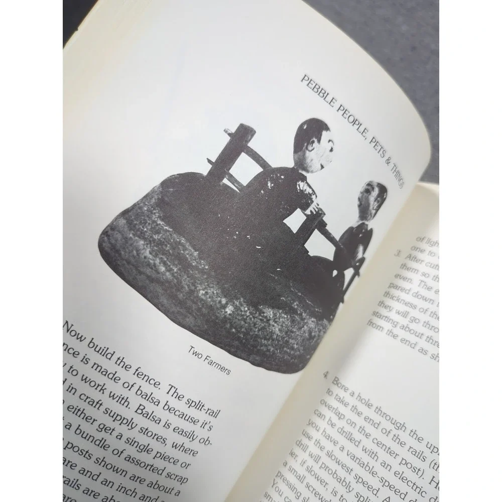 Pebble People, Pets & Things Quick & Easy Rock Craft Projects Peter K. Vane 1977